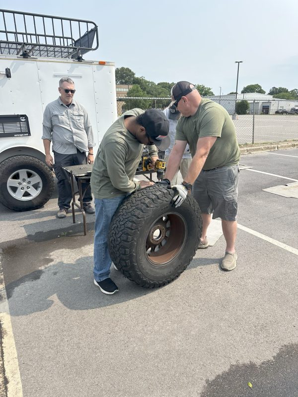 Combo : Recovery & Field Repair Plus Intro Class - Image 8
