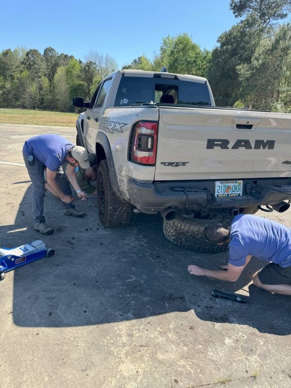 Class : Basic Offroad Recovery & Field Repair - Image 2
